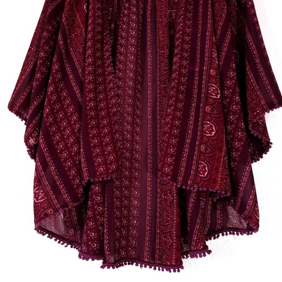 URBAN OUTFITTERS Ecote Boho Pom Pom Chiffon Kimono Cover up Boho Burgundy Red XS - Picture 5 of 8